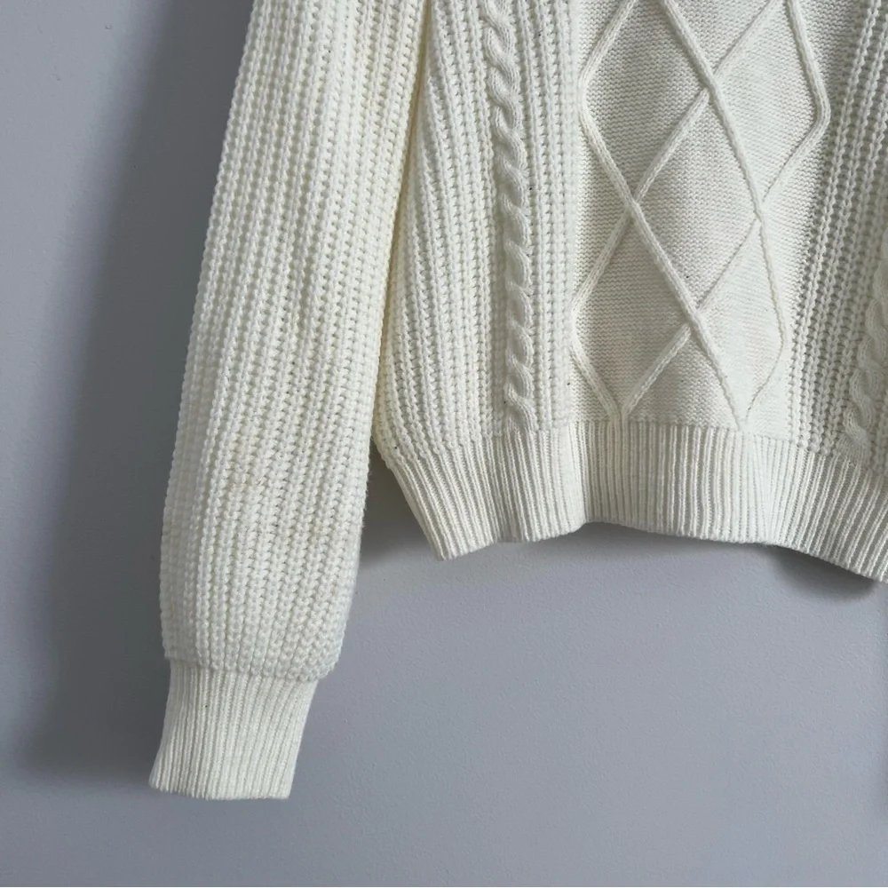 SHEIN elegant cable